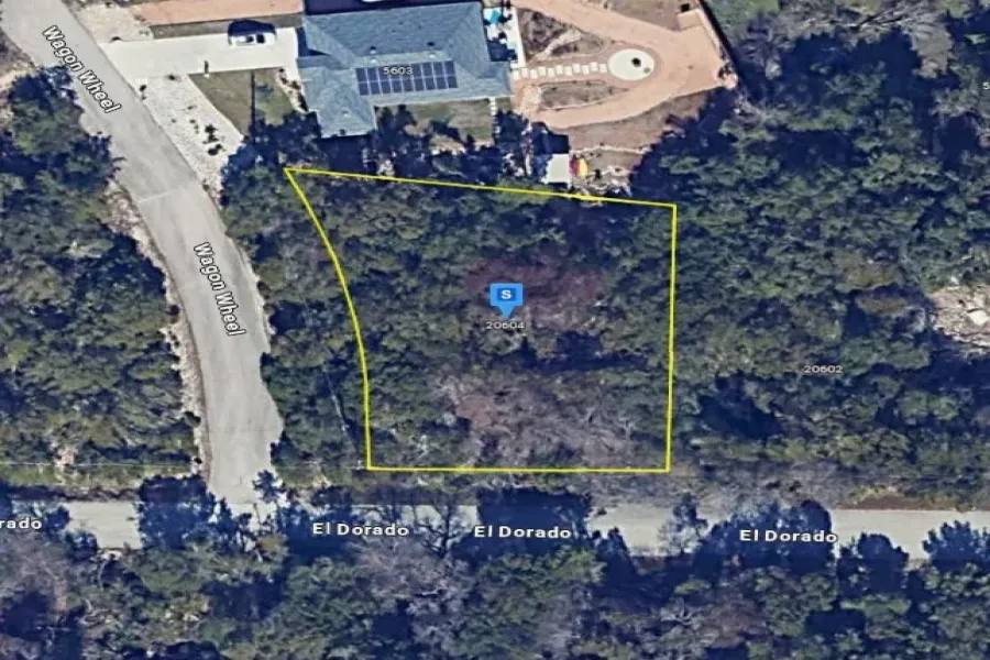 Map / location featuring property parcel outlined
