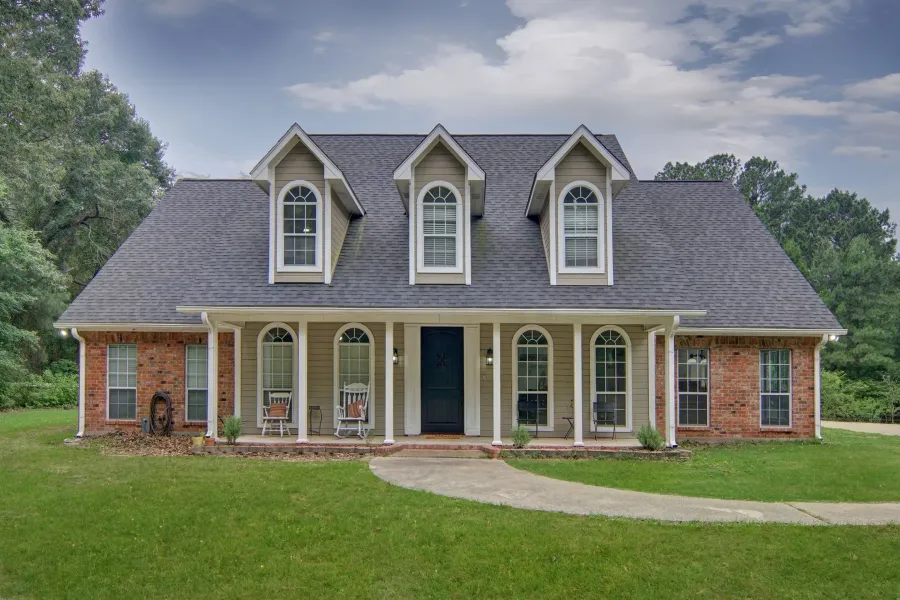 Single Family Residence For Sale in Wood County , 1554 County road 3235, Quitman, Texas 75783, 6 Bedrooms, 7 Bathrooms, 2 Garage spaces, 4,280 Sqft, built in 1994, Price $745,000, mls#20957501, Real Estate Agent in Quitman, Homes For Sale in Wood county, Homes For Sale in Quitman, Realtor in Quitman Texas, Real Estate Brokerage Independent Realty Texas, Luminita Cordes Realtor