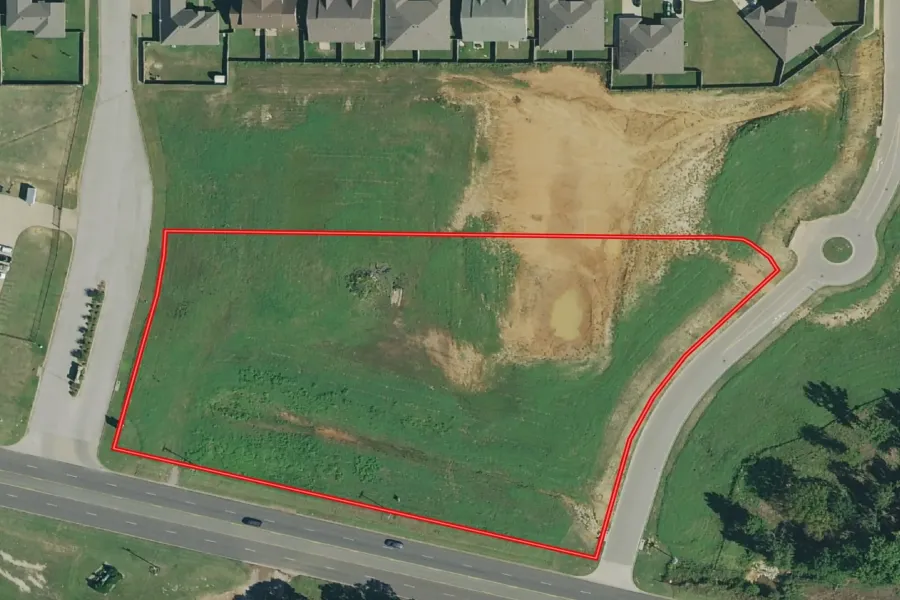 Unimproved Land For Sale in Smith County , 13594 Hwy 64 W, Tyler, Texas 75704, 0, 0, Garage spaces, 0 Sqft, built in 0, Price $511,481, mls#20791164, Real Estate Agent in Tyler, Homes For Sale in Smith county, Homes For Sale in Tyler, Realtor in Tyler Texas, Real Estate Brokerage Independent Realty Texas, Luminita Cordes Realtor