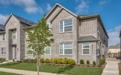 Townhouse For Sale in Denton County , 4553 Lamplights Drive, Celina, Texas 75078, 3 Bedrooms, 3 Bathrooms, 2 Garage spaces, 2,249 Sqft, built in 2024, New Construction - Complete, Price $397,900, mls#20987303, Real Estate Agent in Celina, Homes For Sale in Denton county, Homes For Sale in Celina, Realtor in Celina Texas, Real Estate Brokerage Independent Realty Texas, Luminita Cordes Realtor