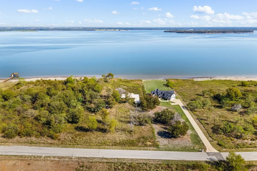 Unimproved Land For Sale in Kaufman County , 9397 W Shoreline Drive, Kemp, Texas 75143, 0, 0, Garage spaces, 0 Sqft, built in 0, Price $490,000, mls#21090048, Real Estate Agent in Kemp, Homes For Sale in Kaufman county, Homes For Sale in Kemp, Realtor in Kemp Texas, Real Estate Brokerage Independent Realty Texas, Luminita Cordes Realtor