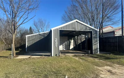 Warehouse For Sale in Van Zandt County , 231 Ash Lane, Wills Point, Texas 75169, 0, 0, Garage spaces, 0 Sqft, built in 1960, Preowned, Price $179,900, mls#21104775, Real Estate Agent in Wills Point, Homes For Sale in Van Zandt county, Homes For Sale in Wills Point, Realtor in Wills Point Texas, Real Estate Brokerage Independent Realty Texas, Luminita Cordes Realtor