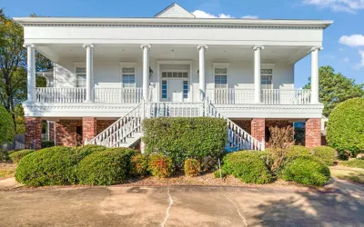 Single Family Residence For Sale in Lamar County , 3065 Oak Creek Drive, Paris, Texas 75462, 5 Bedrooms, 5 Bathrooms, 4 Garage spaces, 5,616 Sqft, built in 1999, Price $599,500, mls#21108490, Real Estate Agent in Paris, Homes For Sale in Lamar county, Homes For Sale in Paris, Realtor in Paris Texas, Real Estate Brokerage Independent Realty Texas, Luminita Cordes Realtor