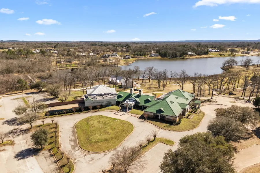Unimproved Land For Sale in Smith County , 22049 Fm 1995, Lindale, Texas 75771, 0, 0, Garage spaces, 0 Sqft, built in 1992, Preowned, Price $9,900,000, mls#21142321, Real Estate Agent in Lindale, Homes For Sale in Smith county, Homes For Sale in Lindale, Realtor in Lindale Texas, Real Estate Brokerage Independent Realty Texas, Luminita Cordes Realtor