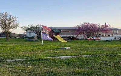 Single Family Residence For Sale in Wise County , 235 Hilltop Trail, New Fairview, Texas 76078, 3 Bedrooms, 2 Bathrooms, Garage spaces, 1,344 Sqft, built in 1994, Price $199,000, mls#21147107, Real Estate Agent in New Fairview, Homes For Sale in Wise county, Homes For Sale in New Fairview, Realtor in New Fairview Texas, Real Estate Brokerage Independent Realty Texas, Luminita Cordes Realtor