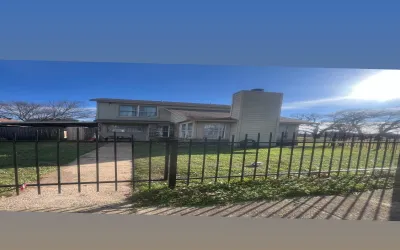 Single Family Residence For Sale in Dallas County , 10636 Wessex Drive, Dallas, Texas 75217, 3 Bedrooms, 2 Bathrooms, 1 Garage spaces, 1,619 Sqft, built in 1985, Preowned, Price $199,500, mls#21152316, Real Estate Agent in Dallas, Homes For Sale in Dallas county, Homes For Sale in Dallas, Realtor in Dallas Texas, Real Estate Brokerage Independent Realty Texas, Luminita Cordes Realtor