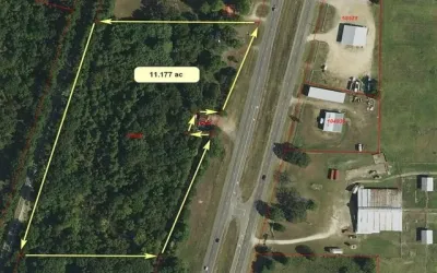 Improved Land For Sale in Lamar County , 9343 N Hwy 271 W Side, Powderly, Texas 75473, 0, 0, Garage spaces, 0 Sqft, built in 0, Price $300,000, mls#21154823, Real Estate Agent in Powderly, Homes For Sale in Lamar county, Homes For Sale in Powderly, Realtor in Powderly Texas, Real Estate Brokerage Independent Realty Texas, Luminita Cordes Realtor