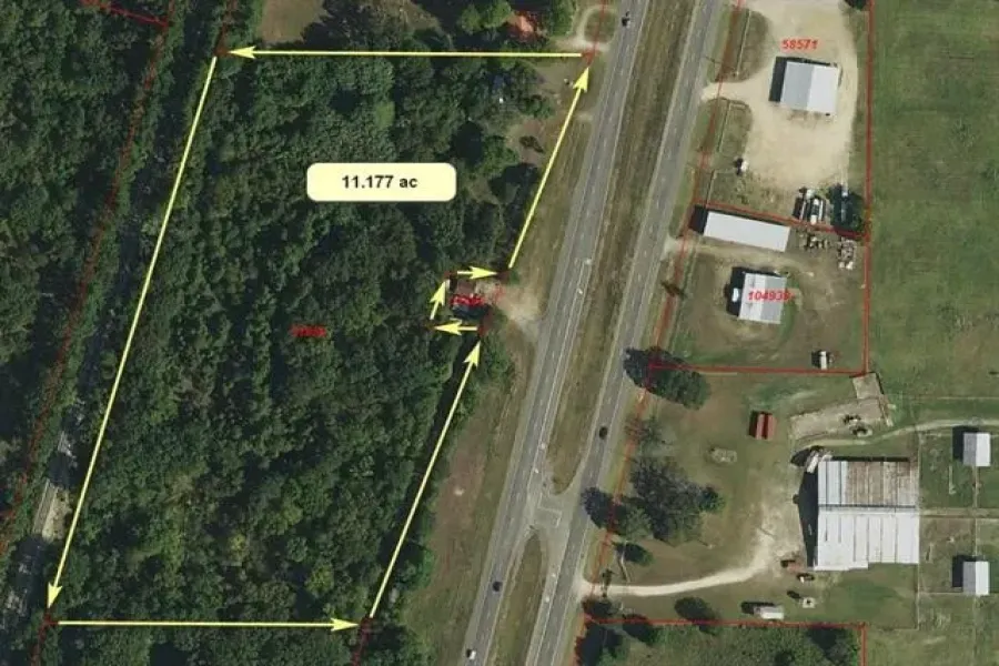Improved Land For Sale in Lamar County , 9343 N Hwy 271 W Side, Powderly, Texas 75473, 0, 0, Garage spaces, 0 Sqft, built in 0, Price $300,000, mls#21154823, Real Estate Agent in Powderly, Homes For Sale in Lamar county, Homes For Sale in Powderly, Realtor in Powderly Texas, Real Estate Brokerage Independent Realty Texas, Luminita Cordes Realtor