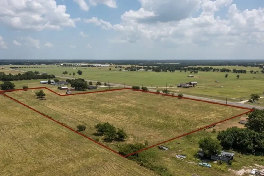 Unimproved Land For Sale in Grayson County , TBD US-377, Whitesboro, Texas 76273, 0, 0, Garage spaces, 0 Sqft, built in 0, Price $319,000, mls#21157925, Real Estate Agent in Whitesboro, Homes For Sale in Grayson county, Homes For Sale in Whitesboro, Realtor in Whitesboro Texas, Real Estate Brokerage Independent Realty Texas, Luminita Cordes Realtor