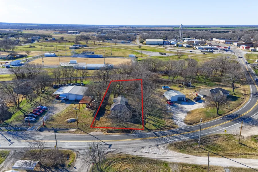 Improved Land For Sale in Hunt County , 80 N US Highway 69, Celeste, Texas 75423, 0, 0, Garage spaces, 0 Sqft, built in 0, Price $82,000, mls#21160943, Real Estate Agent in Celeste, Homes For Sale in Hunt county, Homes For Sale in Celeste, Realtor in Celeste Texas, Real Estate Brokerage Independent Realty Texas, Luminita Cordes Realtor