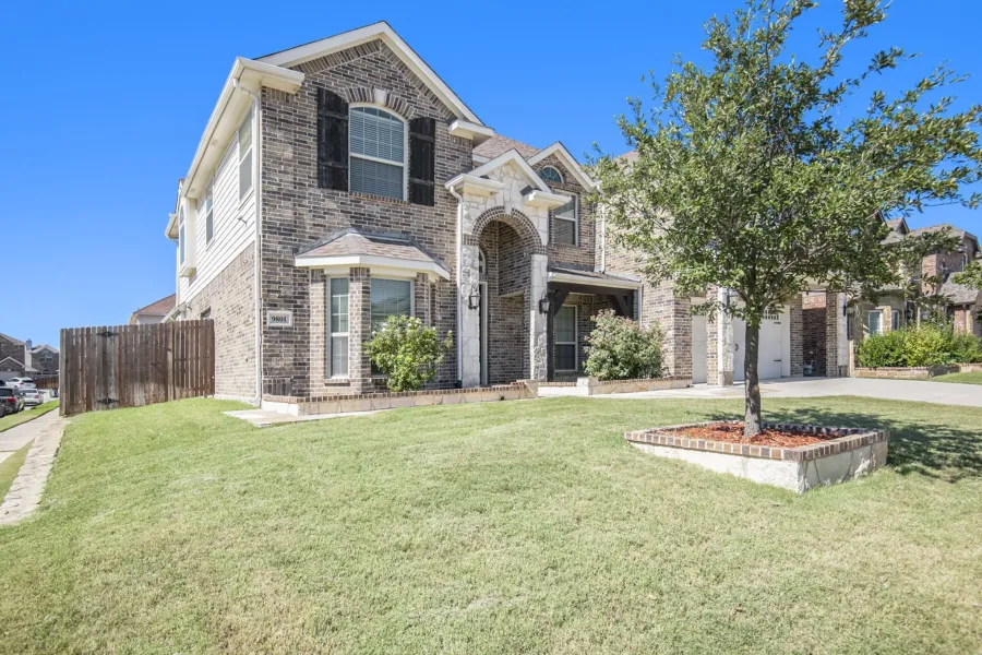 Single Family Residence For Rent in Tarrant County , 9801 Yellow Cup Drive, Fort Worth, Texas 76177, 5 Bedrooms, 4 Bathrooms, 2 Garage spaces, 4,011 Sqft, built in 2016, Preowned, Price $3,675, mls#21169154, Real Estate Agent in Fort Worth, Homes For Rent in Tarrant county, Homes For Rent in Fort Worth, Realtor in Fort Worth Texas, Real Estate Brokerage Independent Realty Texas, Luminita Cordes Realtor