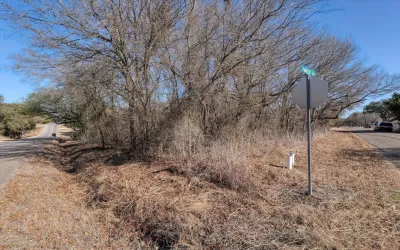Unimproved Land For Sale in Mc Lennan County , 105 Parker Lane, Waco, Texas 76705, 0, 0, Garage spaces, 0 Sqft, built in 0, Price $39,900, mls#21175370, Real Estate Agent in Waco, Homes For Sale in Mc Lennan county, Homes For Sale in Waco, Realtor in Waco Texas, Real Estate Brokerage Independent Realty Texas, Luminita Cordes Realtor