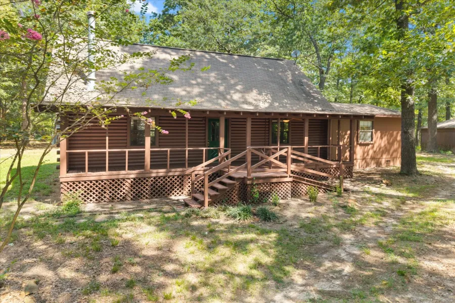 Single Family Residence For Sale in Wood County , 229 County Road 4554, Winnsboro, Texas 75494, 2 Bedrooms, 2 Bathrooms, Garage spaces, 1,488 Sqft, built in 1994, Preowned, Price $315,000, mls#21194146, Real Estate Agent in Winnsboro, Homes For Sale in Wood county, Homes For Sale in Winnsboro, Realtor in Winnsboro Texas, Real Estate Brokerage Independent Realty Texas, Luminita Cordes Realtor