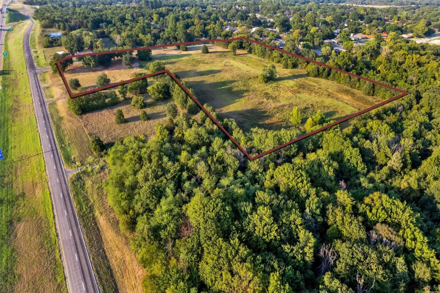 Unimproved Land For Sale in Grayson County , 000 Stafford Drive, Denison, Texas 75020, 0, 0, Garage spaces, 0 Sqft, built in 0, Price $2,800,000, mls#21207553, Real Estate Agent in Denison, Homes For Sale in Grayson county, Homes For Sale in Denison, Realtor in Denison Texas, Real Estate Brokerage Independent Realty Texas, Luminita Cordes Realtor
