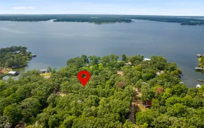 Single Family Residence For Sale in Camp County , 147 County Road 2608, Pittsburg, Texas 75686, 1 Bedroom, 1 Bathroom, 1 Garage spaces, 1,610 Sqft, built in 1992, Preowned, Price $349,000, mls#21214151, Real Estate Agent in Pittsburg, Homes For Sale in Camp county, Homes For Sale in Pittsburg, Realtor in Pittsburg Texas, Real Estate Brokerage Independent Realty Texas, Luminita Cordes Realtor