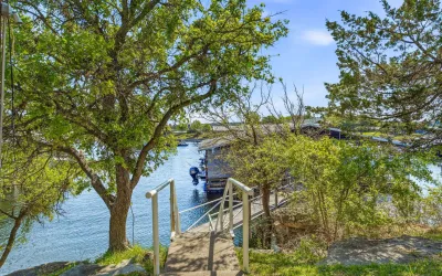 Condominium For Sale in Palo Pinto County , 3301 La Villa Road, Possum Kingdom Lake, Texas 76449, 4 Bedrooms, 4 Bathrooms, Garage spaces, 1,636 Sqft, built in 1978, Price $773,600, mls#21239171, Real Estate Agent in Possum Kingdom Lake, Homes For Sale in Palo Pinto county, Homes For Sale in Possum Kingdom Lake, Realtor in Possum Kingdom Lake Texas, Real Estate Brokerage Independent Realty Texas, Luminita Cordes Realtor