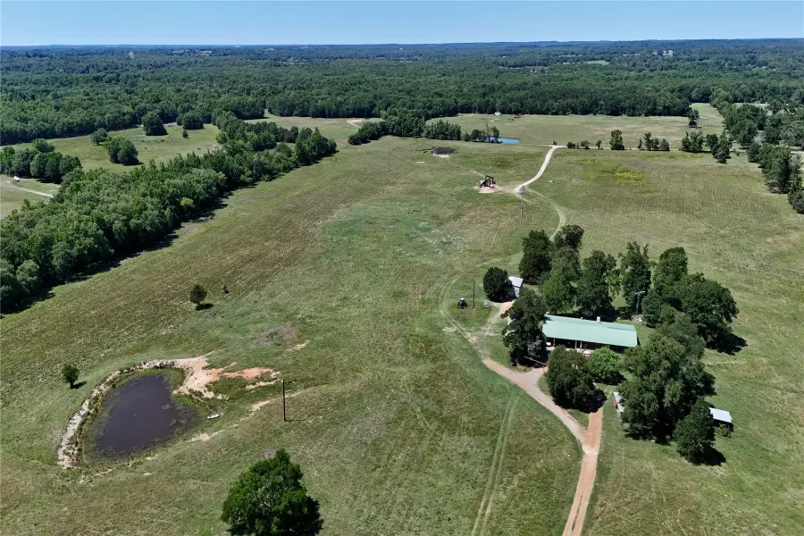 Ranch For Sale in Henderson County , 10769 County Road 3519, Murchison, Texas 75778, 0, 0, Garage spaces, 0 Sqft, built in 2003, Price $1,400,000, mls#21093658, Real Estate Agent in Murchison, Homes For Sale in Henderson county, Homes For Sale in Murchison, Realtor in Murchison Texas, Real Estate Brokerage Independent Realty Texas, Luminita Cordes Realtor