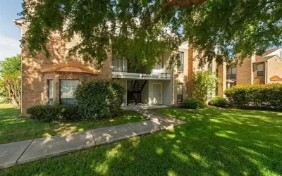 Condominium For Sale in Dallas County , 5902 Marvin Loving Drive 204, Garland, Texas 75043, 2 Bedrooms, 2 Bathrooms, Garage spaces, 950 Sqft, built in 1982, Preowned, Price $169,000, mls#21242062, Real Estate Agent in Garland, Homes For Sale in Dallas county, Homes For Sale in Garland, Realtor in Garland Texas, Real Estate Brokerage Independent Realty Texas, Luminita Cordes Realtor