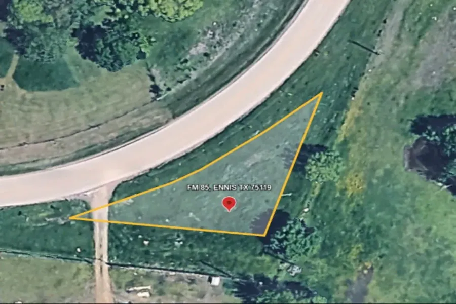 Improved Land For Sale in Ellis County , TBD FM 85, Ennis, Texas 75119, 0, 0, Garage spaces, 0 Sqft, built in 0, Price $40,000, mls#21224544, Real Estate Agent in Ennis, Homes For Sale in Ellis county, Homes For Sale in Ennis, Realtor in Ennis Texas, Real Estate Brokerage Independent Realty Texas, Luminita Cordes Realtor
