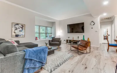 Condominium For Sale in Dallas County , 10436 High Hollows Drive 243, Dallas, Texas 75230, 1 Bedroom, 1 Bathroom, Garage spaces, 817 Sqft, built in 1969, Price $169,900, mls#21256716, Real Estate Agent in Dallas, Homes For Sale in Dallas county, Homes For Sale in Dallas, Realtor in Dallas Texas, Real Estate Brokerage Independent Realty Texas, Luminita Cordes Realtor