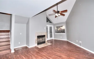 Condominium For Rent in Dallas County , 9831 Walnut Street 209, Dallas, Texas 75243, 2 Bedrooms, 2 Bathrooms, Garage spaces, 1,031 Sqft, built in 1983, Preowned, Price $1,600, mls#21257202, Real Estate Agent in Dallas, Homes For Rent in Dallas county, Homes For Rent in Dallas, Realtor in Dallas Texas, Real Estate Brokerage Independent Realty Texas, Luminita Cordes Realtor
