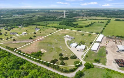 Office For Sale in Grayson County , 1101 Willy Vester Road, Van Alstyne, Texas 75495, 0, 0, Garage spaces, 0 Sqft, built in 1990, Preowned, Price $1,150,000, mls#21254659, Real Estate Agent in Van Alstyne, Homes For Sale in Grayson county, Homes For Sale in Van Alstyne, Realtor in Van Alstyne Texas, Real Estate Brokerage Independent Realty Texas, Luminita Cordes Realtor