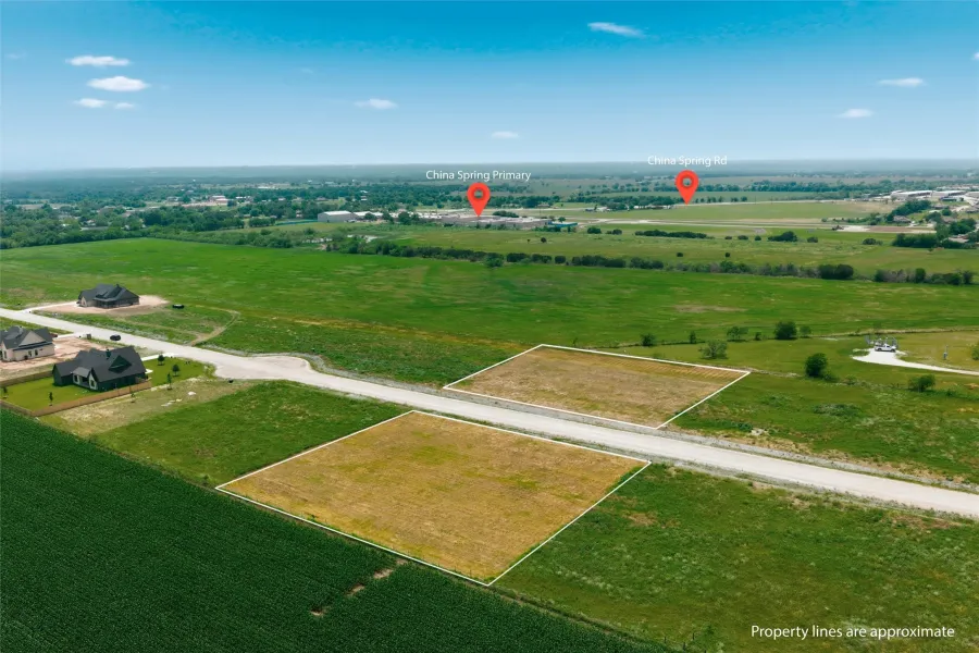 Lot 4 & 17 available markers showing China Spring Primary and China Spring Rd