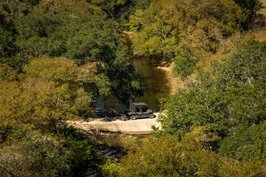 Single Family Residence For Sale in Hill County , 104 Private Road 216, Whitney, Texas 76692, 8 Bedrooms, 4 Bathrooms, Garage spaces, 2,172 Sqft, built in 1962, Preowned, Price $8,500,000, mls#21260702, Real Estate Agent in Whitney, Homes For Sale in Hill county, Homes For Sale in Whitney, Realtor in Whitney Texas, Real Estate Brokerage Independent Realty Texas, Luminita Cordes Realtor