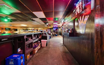 Business For Sale in Lamar County , 1734 N Main Street, Paris, Texas 75460, 0, 0, Garage spaces, 0 Sqft, built in 1997, Preowned, Price $700,000, mls#21260960, Real Estate Agent in Paris, Homes For Sale in Lamar county, Homes For Sale in Paris, Realtor in Paris Texas, Real Estate Brokerage Independent Realty Texas, Luminita Cordes Realtor