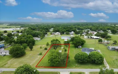 Unimproved Land For Sale in Grayson County , 507 Deer Run, Southmayd, Texas 75092, 0, 0, Garage spaces, 0 Sqft, built in 0, Price $85,000, mls#21261458, Real Estate Agent in Southmayd, Homes For Sale in Grayson county, Homes For Sale in Southmayd, Realtor in Southmayd Texas, Real Estate Brokerage Independent Realty Texas, Luminita Cordes Realtor