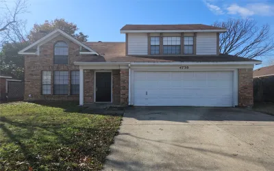 Single Family Residence For Rent in Tarrant County , 4730 Waxwing Drive, Arlington, Texas 76018, 3 Bedrooms, 3 Bathrooms, 2 Garage spaces, 1,649 Sqft, built in 1986, Price $2,195, mls#21263591, Real Estate Agent in Arlington, Homes For Rent in Tarrant county, Homes For Rent in Arlington, Realtor in Arlington Texas, Real Estate Brokerage Independent Realty Texas, Luminita Cordes Realtor