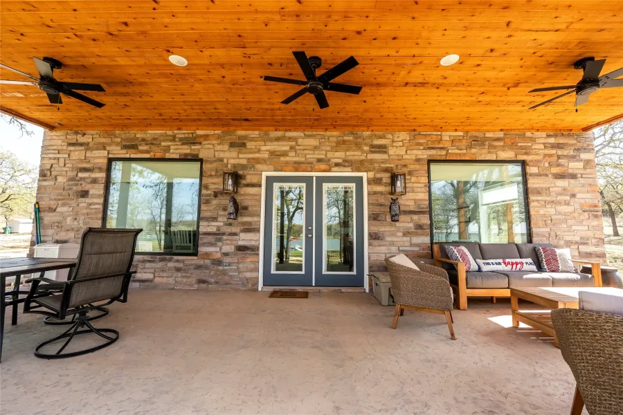 Single Family Residence For Sale in Montague County , 1529 Casino Road, Nocona, Texas 76255, 3 Bedrooms, 2 Bathrooms, Garage spaces, 2,006 Sqft, built in 2022, Price $749,000, mls#21264942, Real Estate Agent in Nocona, Homes For Sale in Montague county, Homes For Sale in Nocona, Realtor in Nocona Texas, Real Estate Brokerage Independent Realty Texas, Luminita Cordes Realtor