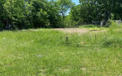 Unimproved Land For Sale in Navarro County , 812 S 14th Street, Corsicana, Texas 75110, 0, 0, Garage spaces, 0 Sqft, built in 0, Price $25,000, mls#21265616, Real Estate Agent in Corsicana, Homes For Sale in Navarro county, Homes For Sale in Corsicana, Realtor in Corsicana Texas, Real Estate Brokerage Independent Realty Texas, Luminita Cordes Realtor