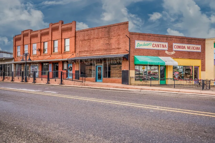 Retail For Sale in Cass County , 218 East First, Hughes Springs, Texas 75656, 0, 0, Garage spaces, 0 Sqft, built in 1910, Price $179,000, mls#21267320, Real Estate Agent in Hughes Springs, Homes For Sale in Cass county, Homes For Sale in Hughes Springs, Realtor in Hughes Springs Texas, Real Estate Brokerage Independent Realty Texas, Luminita Cordes Realtor