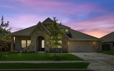 Single Family Residence For Sale in Dallas County , 402 Laurel Lane, Glenn Heights, Texas 75154, 4 Bedrooms, 3 Bathrooms, 2 Garage spaces, 2,194 Sqft, built in 2024, Price $450,000, mls#21267656, Real Estate Agent in Glenn Heights, Homes For Sale in Dallas county, Homes For Sale in Glenn Heights, Realtor in Glenn Heights Texas, Real Estate Brokerage Independent Realty Texas, Luminita Cordes Realtor