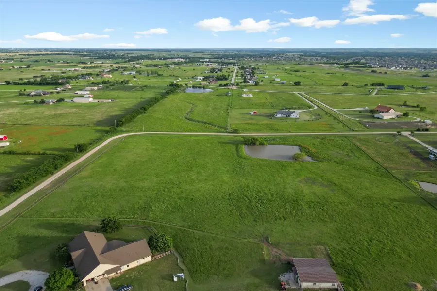 Unimproved Land For Sale in Denton County , TBD Sky View Lane, Krum, Texas 76249, 0, 0, Garage spaces, 0 Sqft, built in 0, Price $450,000, mls#21266975, Real Estate Agent in Krum, Homes For Sale in Denton county, Homes For Sale in Krum, Realtor in Krum Texas, Real Estate Brokerage Independent Realty Texas, Luminita Cordes Realtor