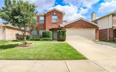 Single Family Residence For Rent in Tarrant County , 4313 Silverwood Trail, Fort Worth, Texas 76244, 4 Bedrooms, 2 Bathrooms, 2 Garage spaces, 2,362 Sqft, built in 2006, Price $2,300, mls#21268195, Real Estate Agent in Fort Worth, Homes For Rent in Tarrant county, Homes For Rent in Fort Worth, Realtor in Fort Worth Texas, Real Estate Brokerage Independent Realty Texas, Luminita Cordes Realtor