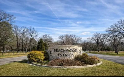 Unimproved Land For Sale in Henderson County , 0000000 Ravenwood Drive, Trinidad, Texas 75163, 0, 0, Garage spaces, 0 Sqft, built in 0, Price $13,000, mls#21267687, Real Estate Agent in Trinidad, Homes For Sale in Henderson county, Homes For Sale in Trinidad, Realtor in Trinidad Texas, Real Estate Brokerage Independent Realty Texas, Luminita Cordes Realtor
