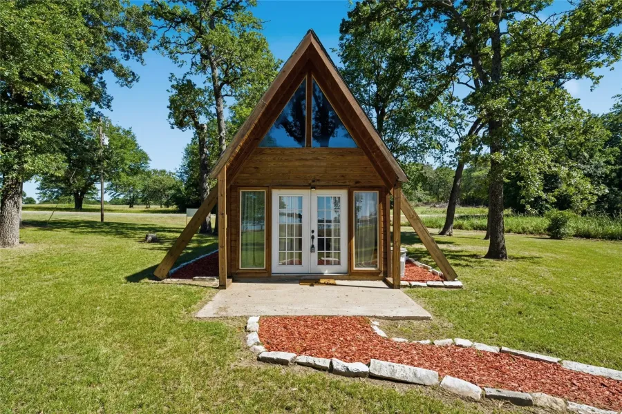 Single Family Residence For Sale in Limestone County , TBD LCR 775, Groesbeck, Texas 76642, 1 Bedroom, 1 Bathroom, Garage spaces, 400 Sqft, built in 0, Price $249,000, mls#21269440, Real Estate Agent in Groesbeck, Homes For Sale in Limestone county, Homes For Sale in Groesbeck, Realtor in Groesbeck Texas, Real Estate Brokerage Independent Realty Texas, Luminita Cordes Realtor