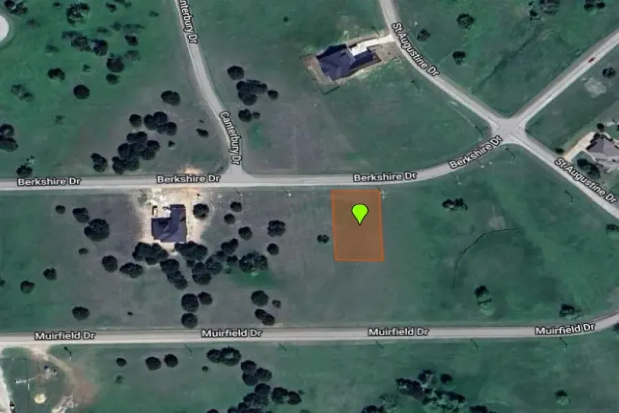 Improved Land For Sale in Johnson County , 6613 Berkshire, Cleburne, Texas 76033, 0, 0, Garage spaces, 0 Sqft, built in 0, Price $40,000, mls#21262284, Real Estate Agent in Cleburne, Homes For Sale in Johnson county, Homes For Sale in Cleburne, Realtor in Cleburne Texas, Real Estate Brokerage Independent Realty Texas, Luminita Cordes Realtor