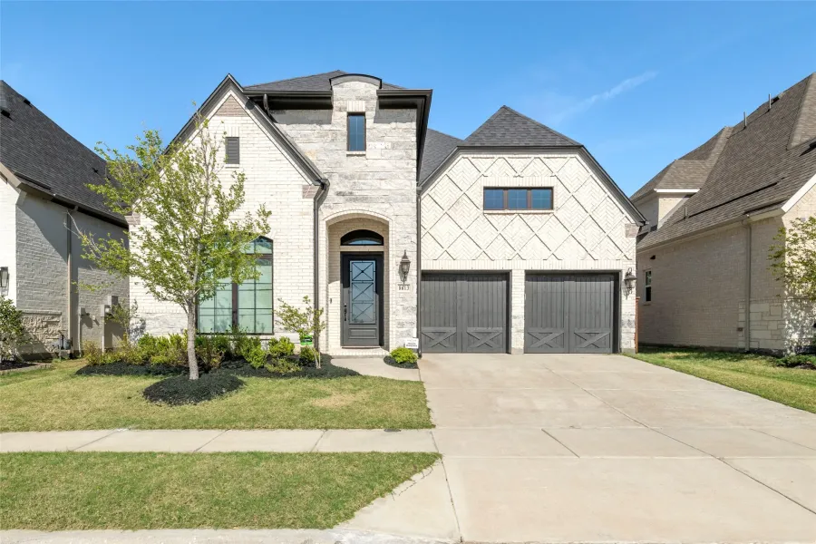 Single Family Residence For Sale in Denton County , 8613 Hawthorn Drive, The Colony, Texas 75056, 5 Bedrooms, 5 Bathrooms, 3 Garage spaces, 3,863 Sqft, built in 2024, Price $1,199,000, mls#21224234, Real Estate Agent in The Colony, Homes For Sale in Denton county, Homes For Sale in The Colony, Realtor in The Colony Texas, Real Estate Brokerage Independent Realty Texas, Luminita Cordes Realtor