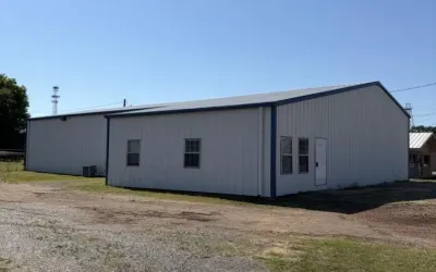 Warehouse For Sale in Gregg County , 812 S Commerce St., Kilgore, Texas 75662, 0, 0, Garage spaces, 0 Sqft, built in 1998, Price $279,000, mls#21272274, Real Estate Agent in Kilgore, Homes For Sale in Gregg county, Homes For Sale in Kilgore, Realtor in Kilgore Texas, Real Estate Brokerage Independent Realty Texas, Luminita Cordes Realtor
