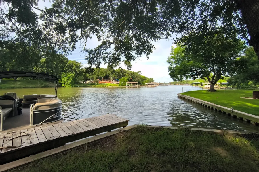 Improved Land For Sale in Henderson County , 180 Arrowhead Street, Mabank, Texas 75156, 0, 0, Garage spaces, 0 Sqft, built in 0, Price $99,000, mls#21275575, Real Estate Agent in Mabank, Homes For Sale in Henderson county, Homes For Sale in Mabank, Realtor in Mabank Texas, Real Estate Brokerage Independent Realty Texas, Luminita Cordes Realtor