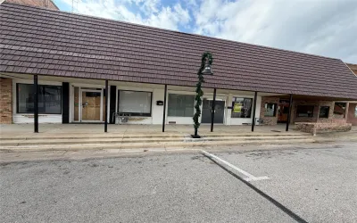 Business For Sale in Kaufman County , 216 S Main Street, Kemp, Texas 75143, 0, 0, Garage spaces, 0 Sqft, built in 1900, Price $300,000, mls#21276800, Real Estate Agent in Kemp, Homes For Sale in Kaufman county, Homes For Sale in Kemp, Realtor in Kemp Texas, Real Estate Brokerage Independent Realty Texas, Luminita Cordes Realtor