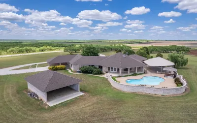 Single Family Residence For Sale in Coleman County , 839 F M 2131, Coleman, Texas 76834, 3 Bedrooms, 3 Bathrooms, 2 Garage spaces, 2,584 Sqft, built in 2007, Price $995,000, mls#21275765, Real Estate Agent in Coleman, Homes For Sale in Coleman county, Homes For Sale in Coleman, Realtor in Coleman Texas, Real Estate Brokerage Independent Realty Texas, Luminita Cordes Realtor