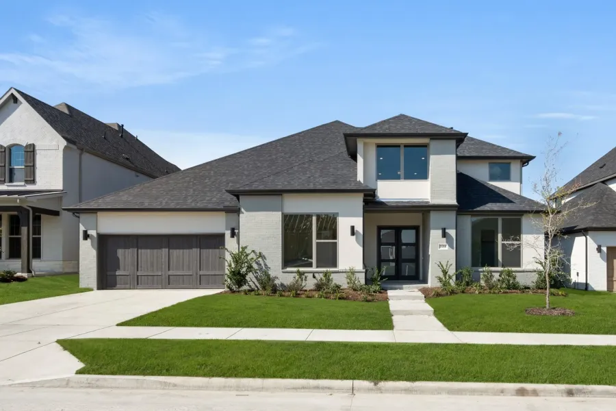 1608 Rolling Oaks- Front-1