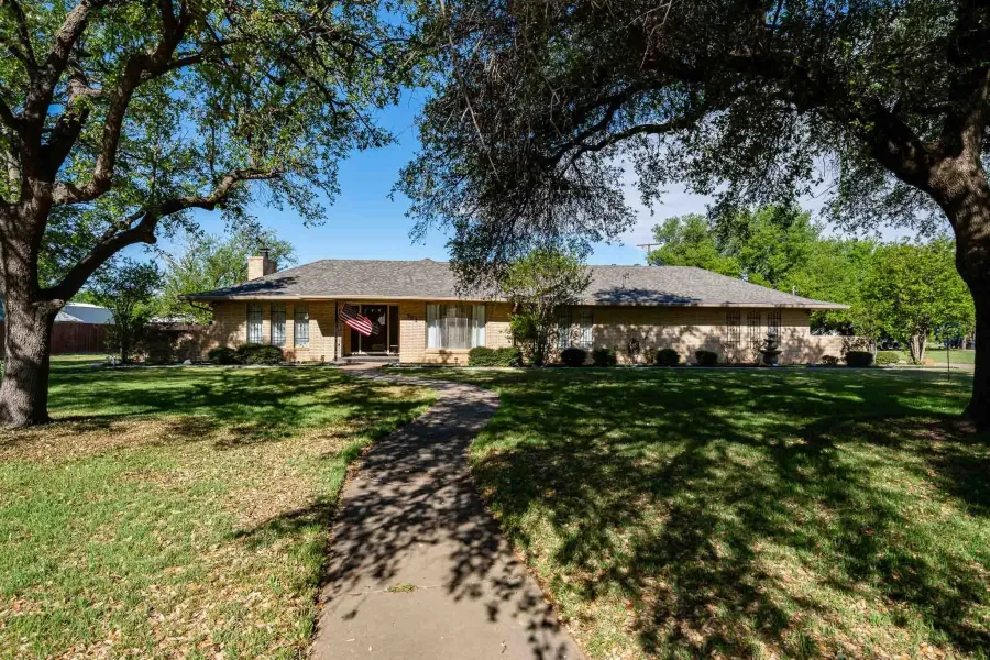 Homes for sale in Haskell - Haskell - Texas USA | house for sale Haskell - Haskell - Texas USA | Haskell - Haskell - Texas USA Real estate services | New listings for sale Haskell - Haskell - Texas USA | Land for sale in Haskell - Haskell - Texas USA | Real Estate Agent in Haskell - Haskell - Texas USA | Realtor in Haskell - Haskell - Texas USA | Real estate agent in Haskell | What is My Home Value Haskell - Haskell - Texas USA | Texas Real Estate Brokerage Independent Realty, Homes and Land in Texas by Luminita Cordes Realtor
