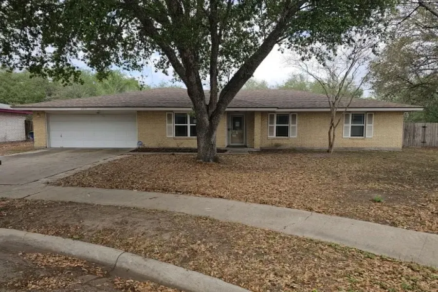 Homes for sale in Bee - Texas USA | house for sale Bee - Texas USA | Bee - Texas USA Real estate services | New listings for sale Bee - Texas USA | Land for sale in Bee - Texas USA | Real Estate Agent in Bee - Texas USA | Realtor in Bee - Texas USA | Real estate agent in Bee | What is My Home Value Bee - Texas USA | Texas Real Estate Brokerage Independent Realty, Homes and Land in Texas by Luminita Cordes Realtor