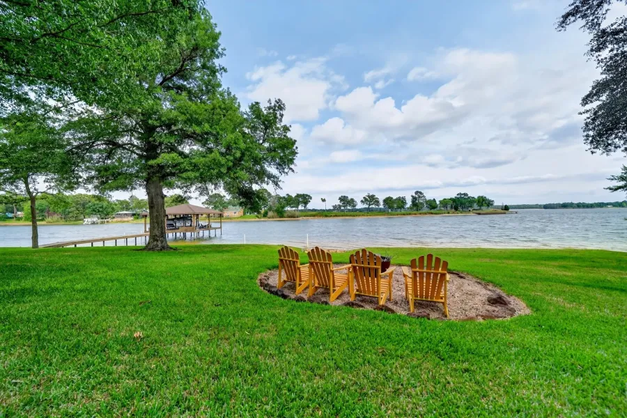 South East view of Cedar Creek Lake