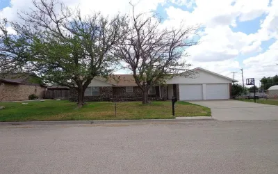 Homes for sale in Big Spring - Howard - Texas USA | house for sale Big Spring - Howard - Texas USA | Big Spring - Howard - Texas USA Real estate services | New listings for sale Big Spring - Howard - Texas USA | Land for sale in Big Spring - Howard - Texas USA | Real Estate Agent in Big Spring - Howard - Texas USA | Realtor in Big Spring - Howard - Texas USA | Real estate agent in Big Spring | What is My Home Value Big Spring - Howard - Texas USA | Texas Real Estate Brokerage Independent Realty, Homes and Land in Texas by Luminita Cordes Realtor